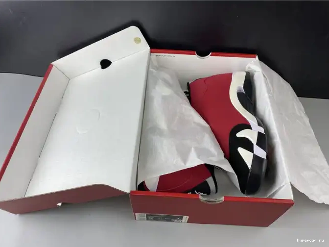 RED JORDAN RETRO 487471-006 14 AIR TORO GYM 0413